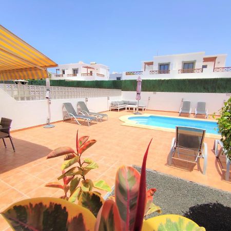Villa Zinnia Плая Бланка Екстериор снимка