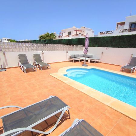 Villa Zinnia Плая Бланка Екстериор снимка