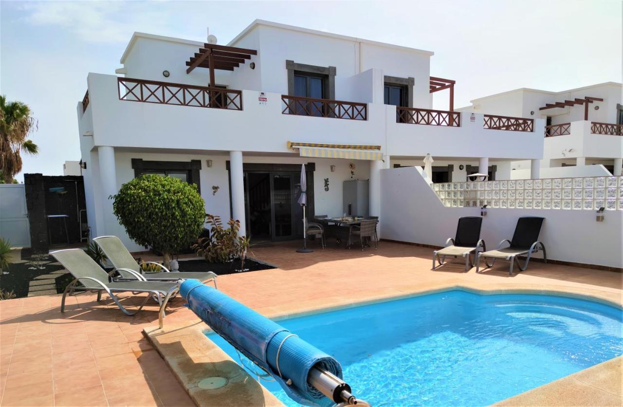 Villa Zinnia Плая Бланка Екстериор снимка