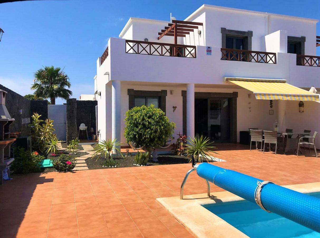 Villa Zinnia Плая Бланка Екстериор снимка